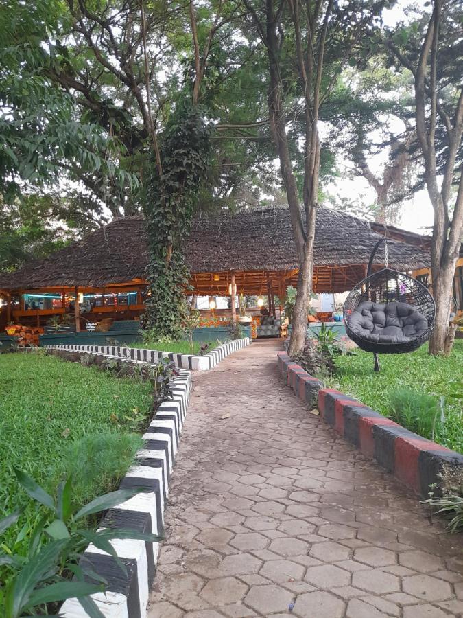 Ibrahim Garden Hostel Аруша Экстерьер фото