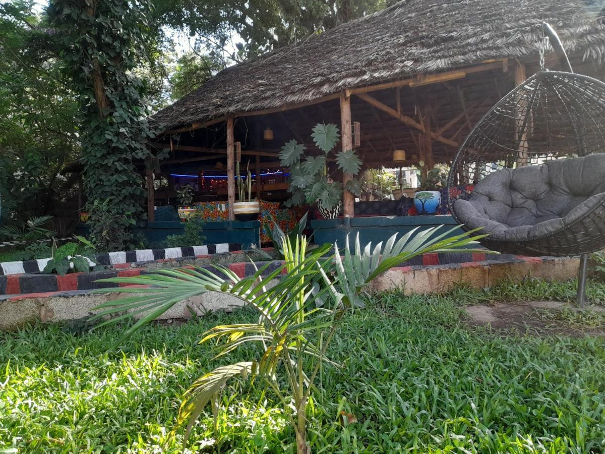 Ibrahim Garden Hostel Аруша Экстерьер фото