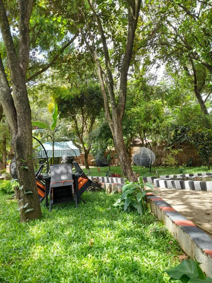 Ibrahim Garden Hostel Аруша Экстерьер фото