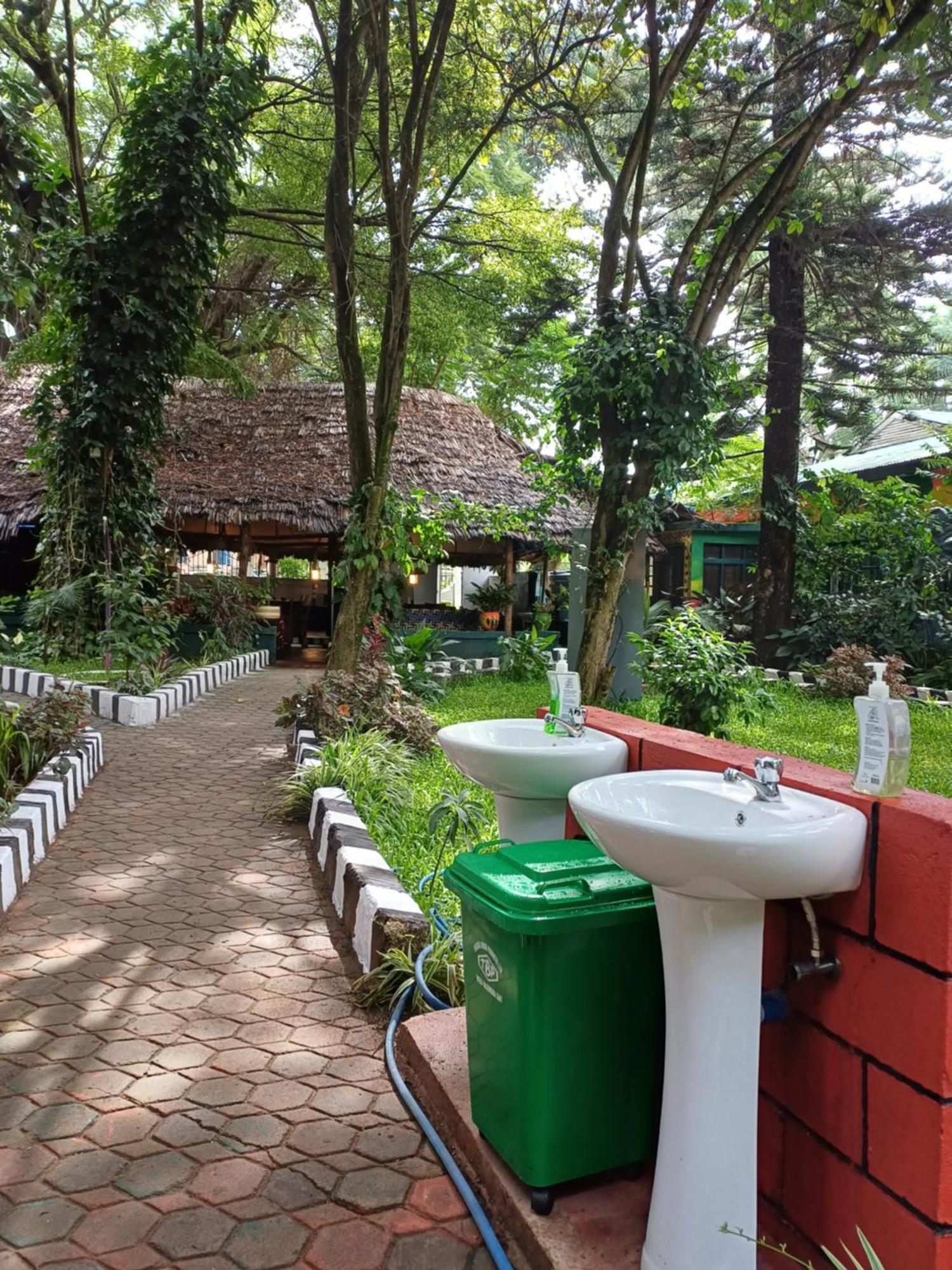 Ibrahim Garden Hostel Аруша Экстерьер фото