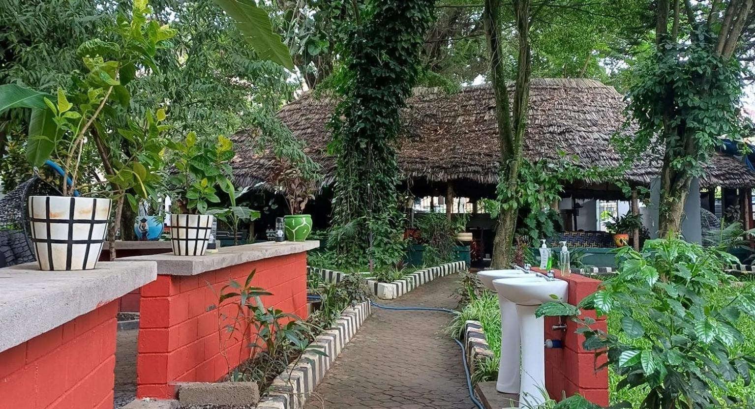 Ibrahim Garden Hostel Аруша Экстерьер фото